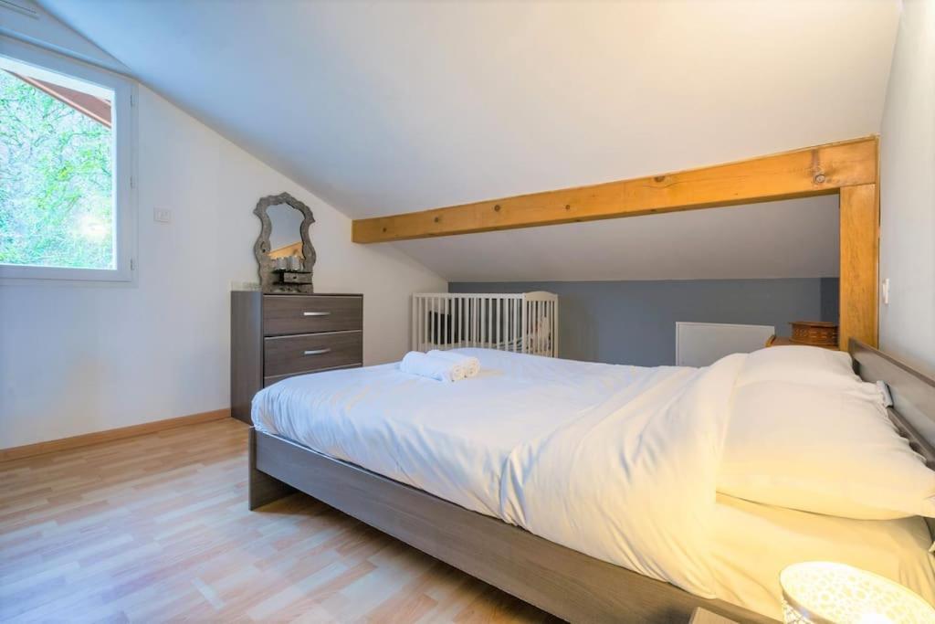 Cabana & Panorama Lac Annecy -Parking & Terrasse ซิวริเย ภายนอก รูปภาพ