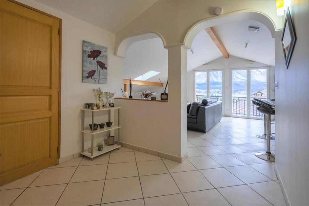 Cabana & Panorama Lac Annecy -Parking & Terrasse ซิวริเย ภายนอก รูปภาพ